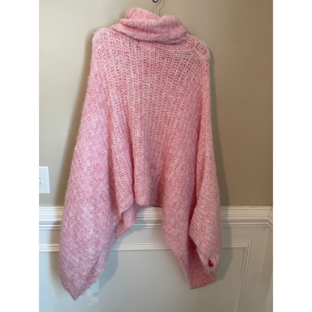 Anthropologie Funnel Neck Poncho Pullover‎ One Size Pink Fuzzy Oversize Cozy - Picture 3 of 10